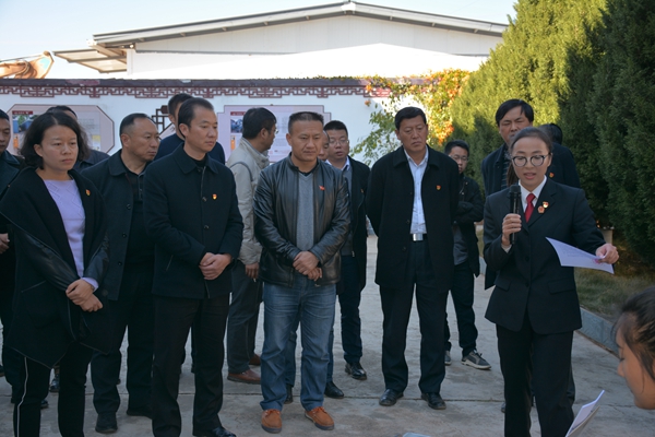 2017.12.4�ݻ��㵳��֯�淶�������ֳ��ƽ���λ��쵼�������ֳ���Ħ 045_����.jpg